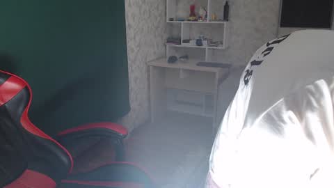 Snapshot of rik_and chatting on 12.30.24 Rick online show from 12.30.24