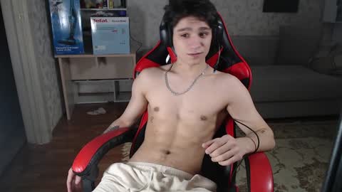 Snapshot of rik_and chatting on 01.08.25 Rick online show from 01.08.25