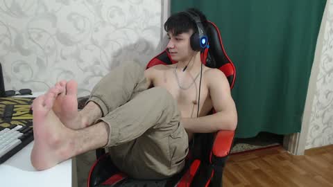 Snapshot of rik_and chatting on 01.20.25 Rick online show from 01.20.25