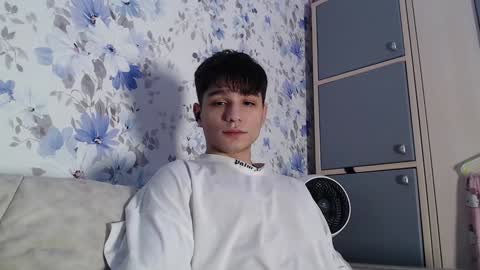 Snapshot of rik_and chatting on 02.02.25 Rick online show from 02.02.25