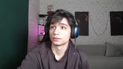 Snapshot of rik_and chatting on 03.11.25 Rick online show from 03.11.25