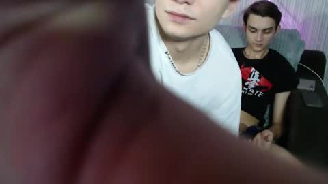 Snapshot of rik_and chatting on 10.15.25 Rick online show from 10.15.25