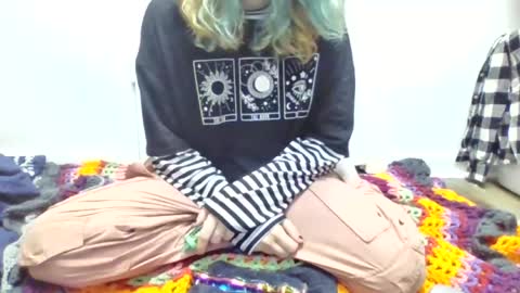 Snapshot of riley4ever chatting on 07.29.26 riley4ever online show from 07.29.26