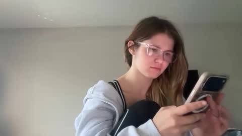 riley_ray69 online show from 04.29.26