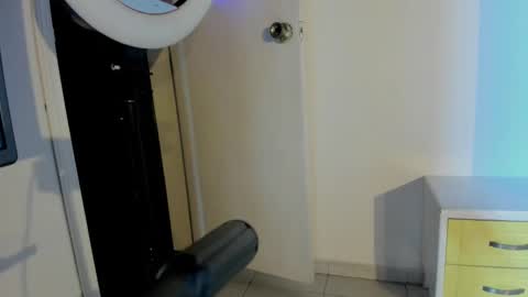 Snapshot of riley_reid_19 chatting on 02.16.25 kamila online show from 02.16.25