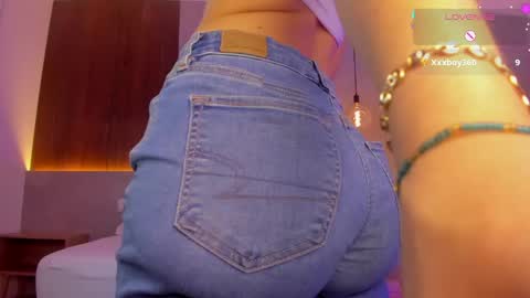 Riley Sierra online show from 06.04.26