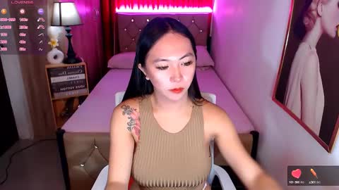 Snapshot of rileymillerx chatting on 12.03.24 Riley online show from 12.03.24