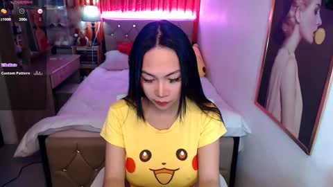 Snapshot of rileymillerx chatting on 02.28.25 Riley online show from 02.28.25