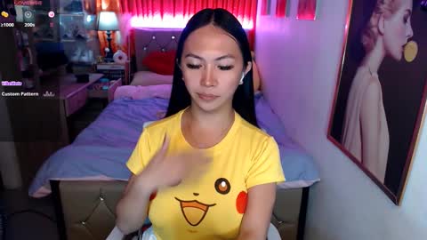 Snapshot of rileymillerx chatting on 03.10.25 Riley online show from 03.10.25