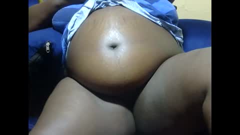 Snapshot of rio_sky chatting on 12.30.24 cookie online show from 12.30.24