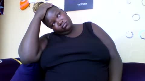 Snapshot of rio_sky chatting on 01.08.25 cookie online show from 01.08.25