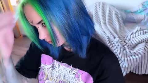   DianaBrite            fansl y online show from 09.19.25