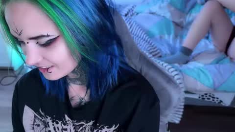   DianaBrite            fansl y online show from 09.20.25