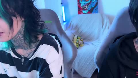  DianaBrite            fansl y online show from 05.01.26
