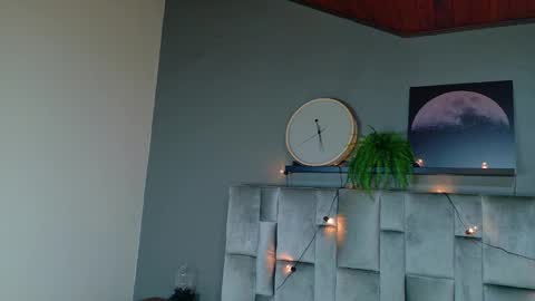 RIRI  online show from 11.29.25