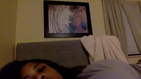 riririchelle online show from 12.14.25