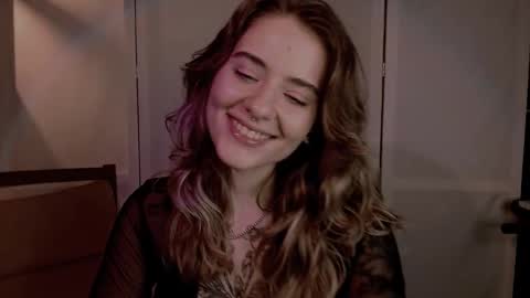 risha_laass online show from 12.18.24