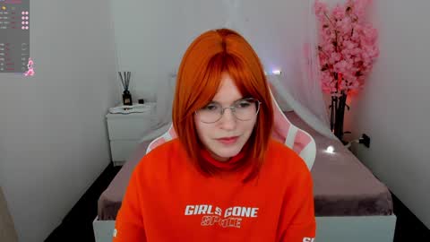 Snapshot of rita_sims chatting on 12.02.24 Julia online show from 12.02.24