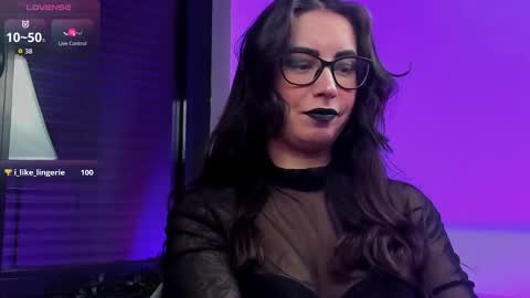 Snapshot of ritasunset chatting on 10.28.25 Miss Rita online show from 10.28.25