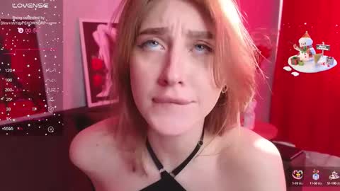 Snapshot of river_flowerr chatting on 10.17.25 Miley online show from 10.17.25