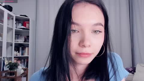 Snapshot of rizz_ky chatting on 02.05.26 Rina online show from 02.05.26