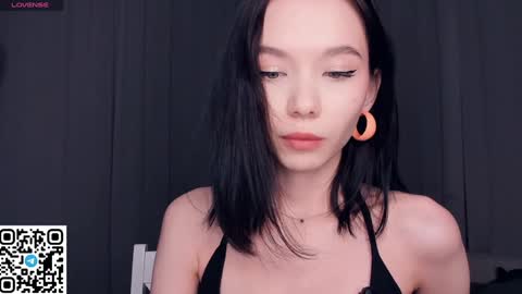 Snapshot of rizz_ky chatting on 02.22.26 Rina online show from 02.22.26