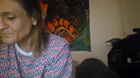 Snapshot of rjeanr chatting on 12.14.24 Randiz online show from 12.14.24