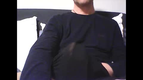 Snapshot of rjppn548604 chatting on 12.18.25 Wednesday morning online show from 12.18.25