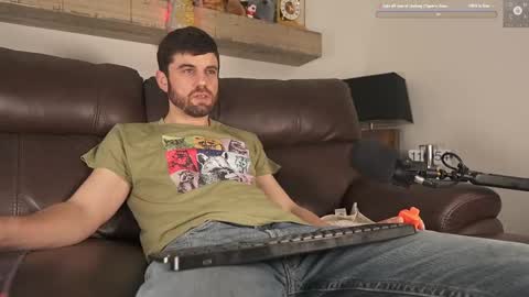 Ryan aka KeylimeRy online show from 02.09.25