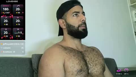 SebasRoa online show from 01.13.25