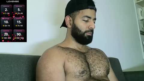 SebasRoa online show from 01.16.25