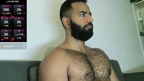 SebasRoa online show from 03.11.25