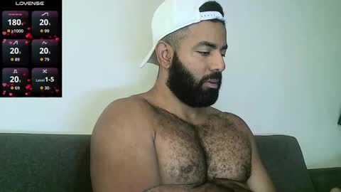 SebasRoa online show from 02.17.26