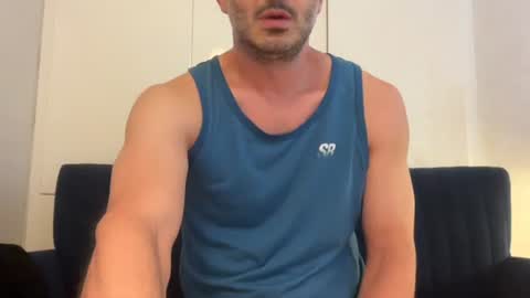 Snapshot of roadbikerider chatting on 09.13.25 20cm online show from 09.13.25