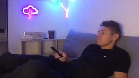 Snapshot of roastingcorn chatting on 12.20.24 RoastingCorn online show from 12.20.24