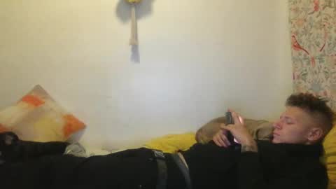 Snapshot of roastingcorn chatting on 03.11.25 RoastingCorn online show from 03.11.25