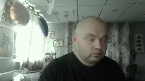 Snapshot of rob18997 chatting on 11.04.25 rob18997 online show from 11.04.25