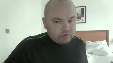 Snapshot of rob18997 chatting on 12.05.25 rob18997 online show from 12.05.25