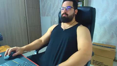 Snapshot of robby_k chatting on 12.03.25 Robby online show from 12.03.25