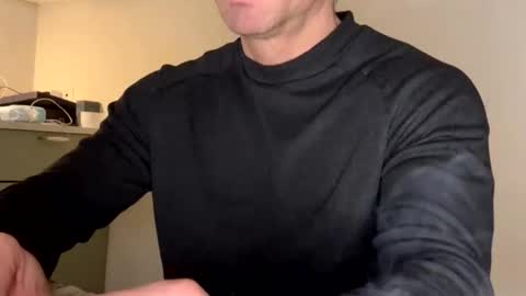 Snapshot of roberpierre_ho chatting on 03.03.26 roberpierre_ho online show from 03.03.26