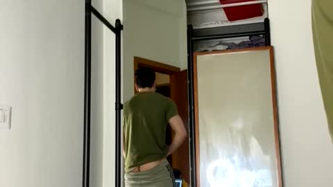 Snapshot of roberpierre_ho chatting on 03.06.26 roberpierre_ho online show from 03.06.26