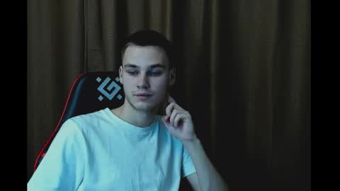 robert10211 online show from 12.20.24