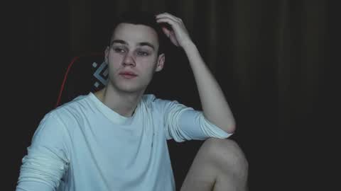 robert10211 online show from 12.27.24