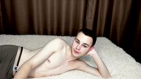 robert10211 online show from 01.19.26