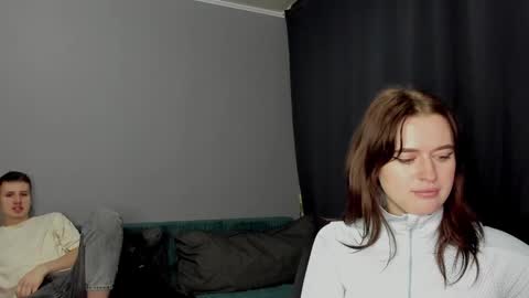 Lisa and Robert  i am online all days 900 am GMT3   online show from 12.12.24