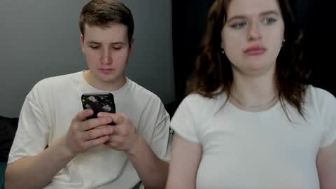 Lisa and Robert  i am online all days 900 am GMT3   online show from 01.27.25