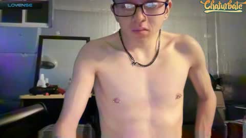 Snapshot of robertcicijr21 chatting on 02.05.25 Robert Cici Jr. online show from 02.05.25