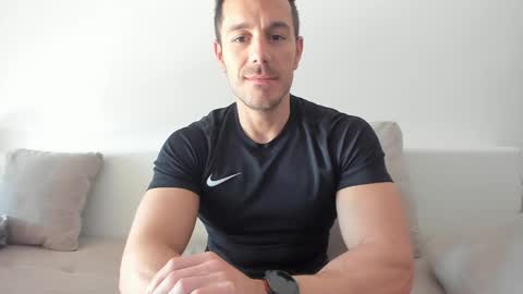 roberto4ever online show from 04.25.26