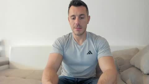 roberto4ever online show from 04.30.26