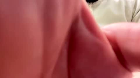 Snapshot of robertoroby12 chatting on 02.02.25 robertoroby12 online show from 02.02.25